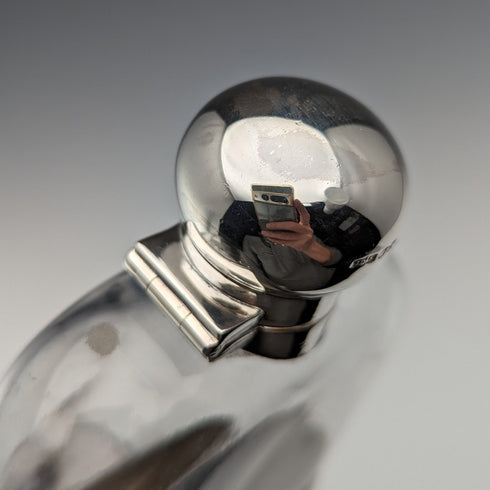 1895 年英國古董純銀和玻璃九柱酒壺 James Dixon and Sons